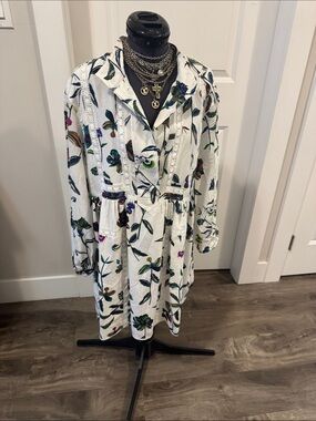 10 Crosby Derek Lam White Floral Long-Sleeve Button 100% silk Dress - size 4